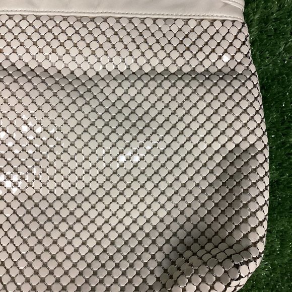 Whiting & Davis Vintage White Mesh Shoulder Bag - Picture 2 of 11